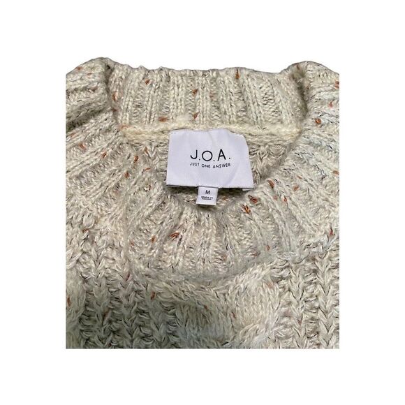 J.O.A  Chunky Knit Blend Cream Sweater Size Medium - Picture 3 of 6